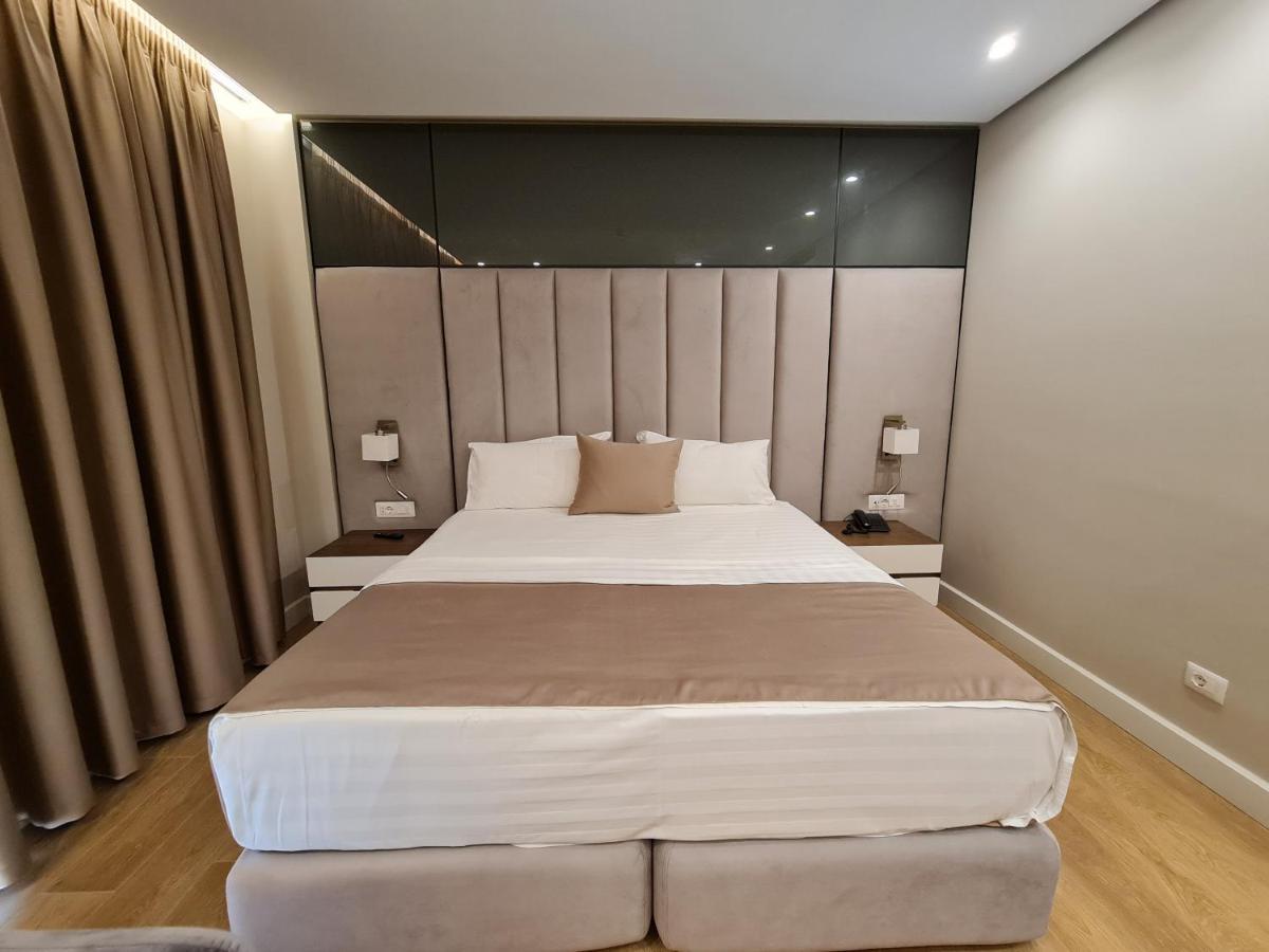 Hotel Aross Vlora Kültér fotó
