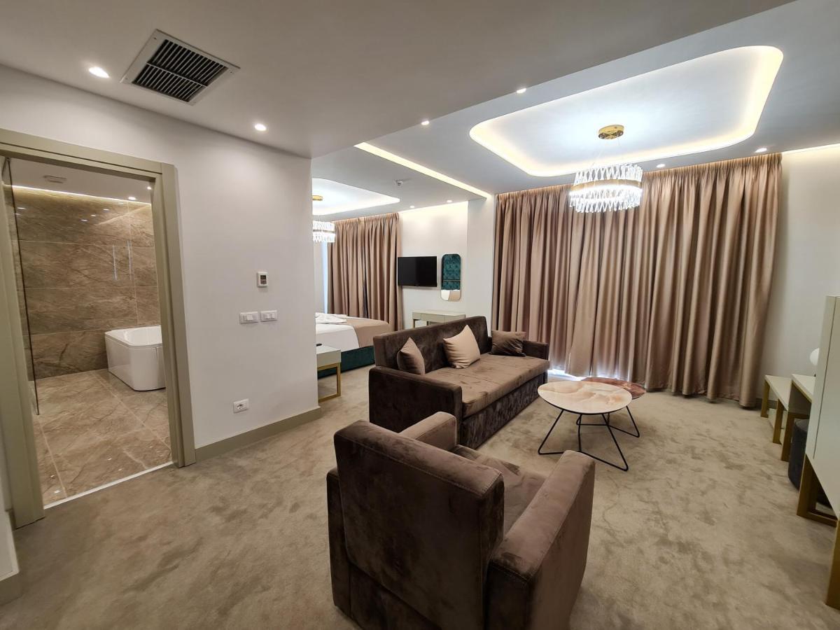 Hotel Aross Vlora Kültér fotó