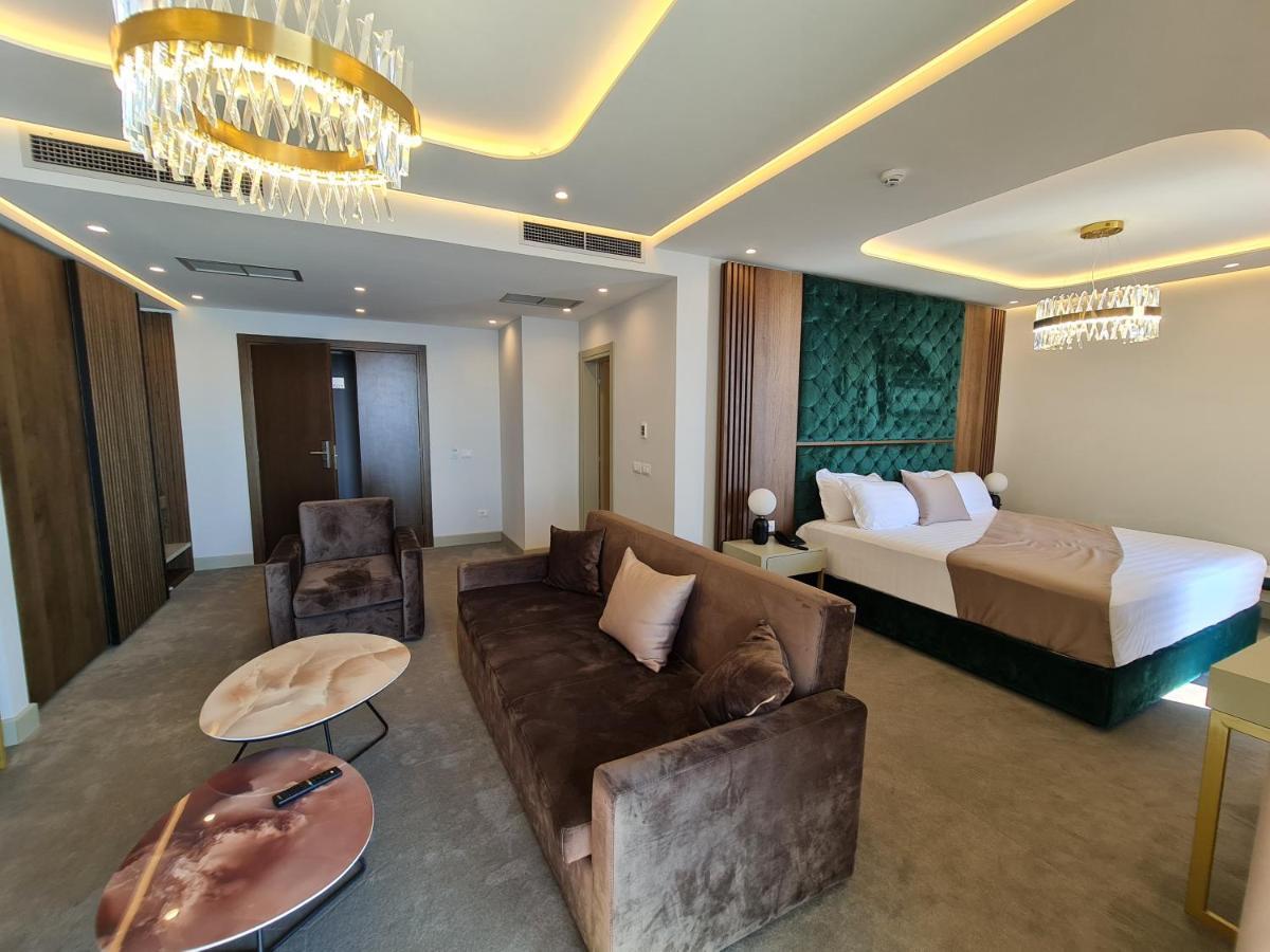 Hotel Aross Vlora Kültér fotó